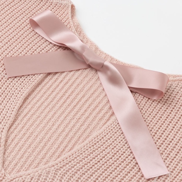 Keyhole Back Tie Pink Sweater Dress - Picture 13 of 16